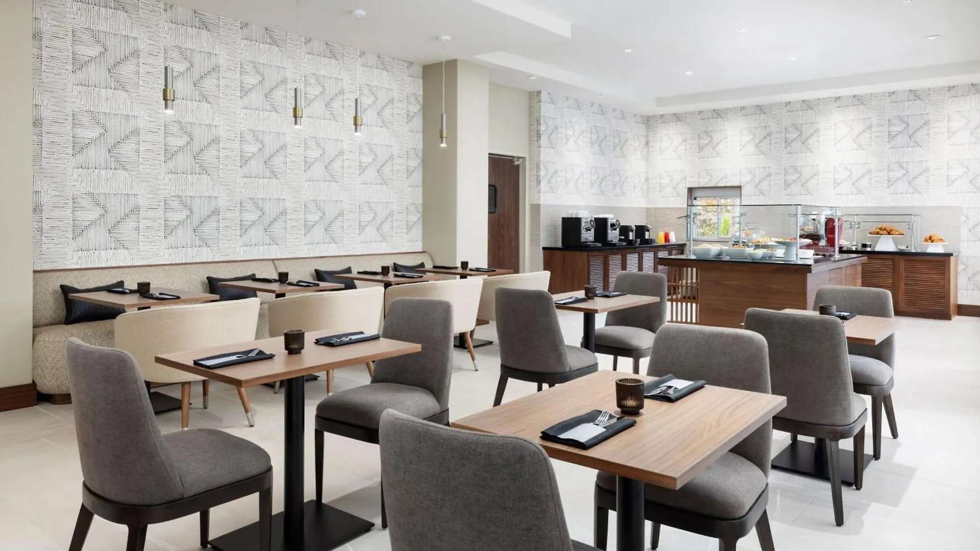 Ac Hotel By Marriott Honolulu United States