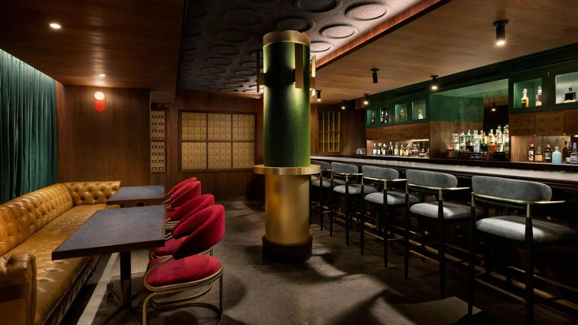 Ac Hotel By Marriott Honolulu