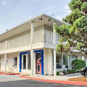 https://motel-6-seattle-south.seattlehotelsites.com